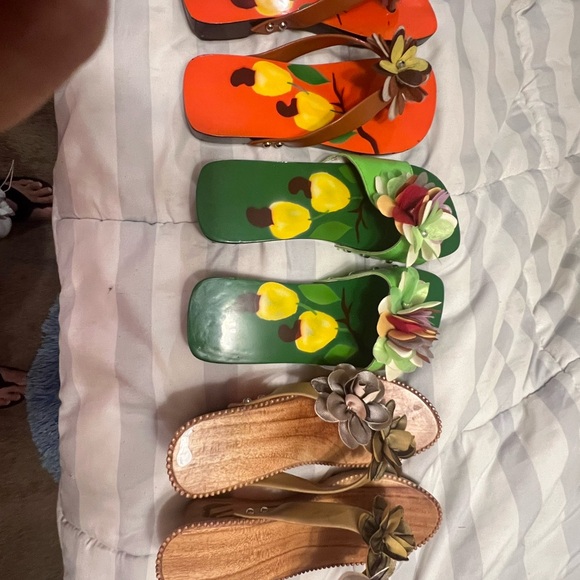 Wood Sandals - Picture 6 of 9